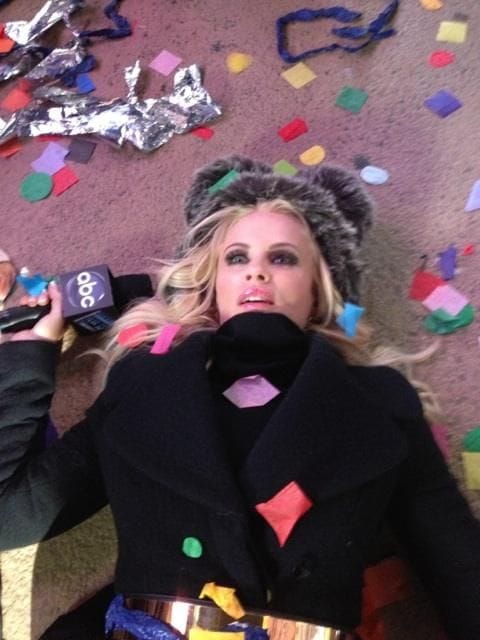 Jenny McCarthy Pics Gallery photo 3