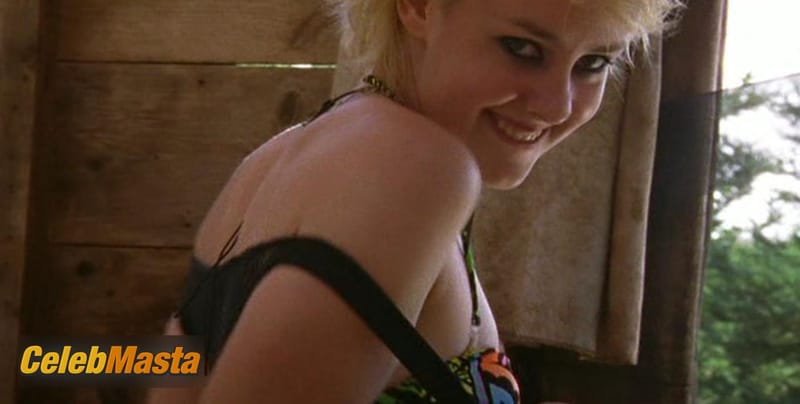 Jena Malone Bikini Photos from The Ballad Of Jack And Rose photo 3
