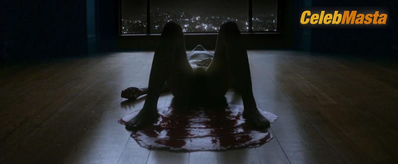 Jena Malone Topless and Bloody Photo Set from The Neon Demon photo 2