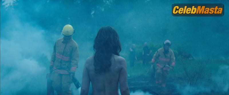 Aubrey Plaza Topless Photo Set from The Driftless Area photo 2
