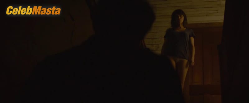 Aubrey Plaza Topless Photo Set from The Driftless Area photo 4