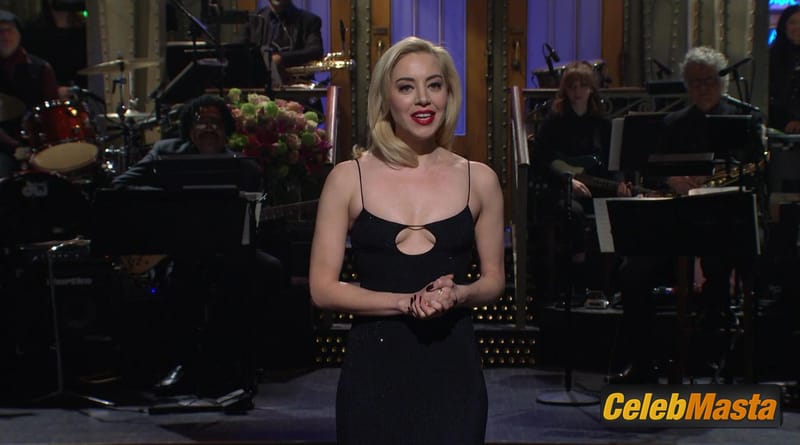 Aubrey Plaza Sexy Gallery from Saturday Night Live photo 2