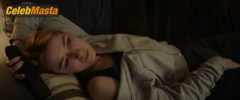 Sarah Bolger Sexy Gallery from A Good Woman Is Hard To Find photo 3