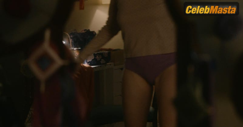 Alison Brie Pics from the Set of Horse Girl photo 4