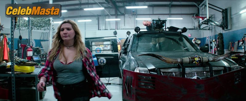 Abigail Breslin Photo Gallery from Zombieland Double Tap photo 1