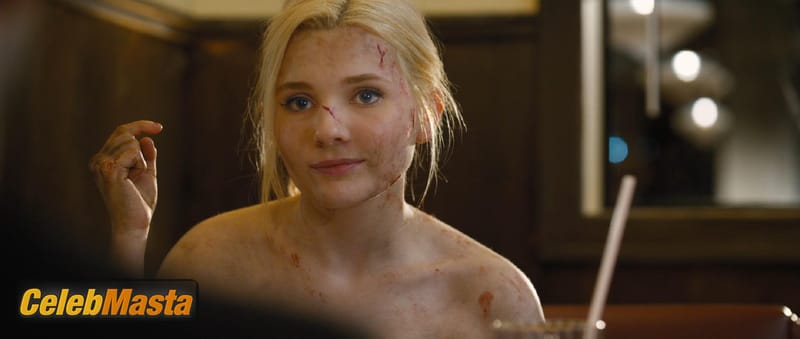 Abigail Breslin Scene Photos Gallery from Final Girl photo 2