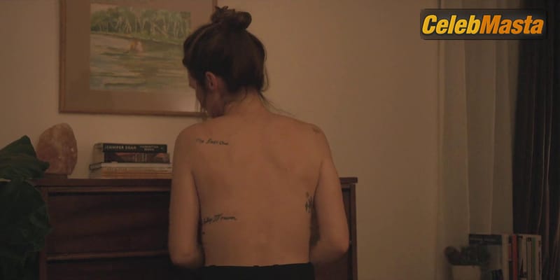 Photo Gallery: Addison Timlin in Hal & Harper photo 4