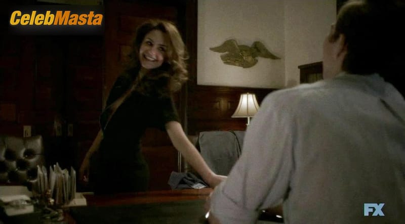 Photo Gallery: Aimee Carrero in The Americans photo 3