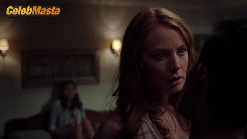Photo Gallery: Alicia Witt in The Exorcist photo 2