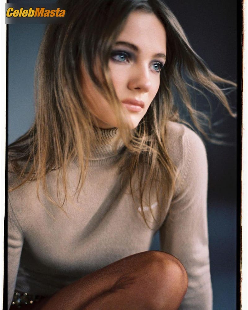 Freya Allan Sexy For Numero Magazine Photo Gallery photo 4