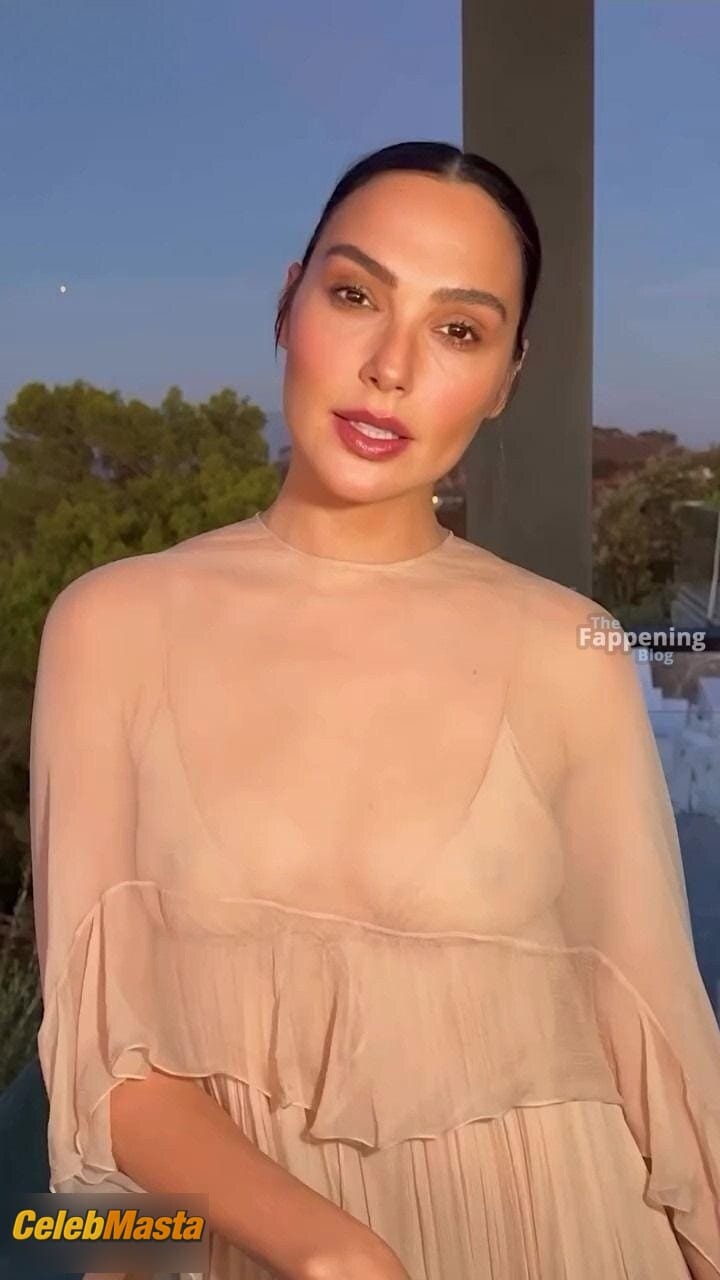 Gal Gadot Pics Gallery photo 1
