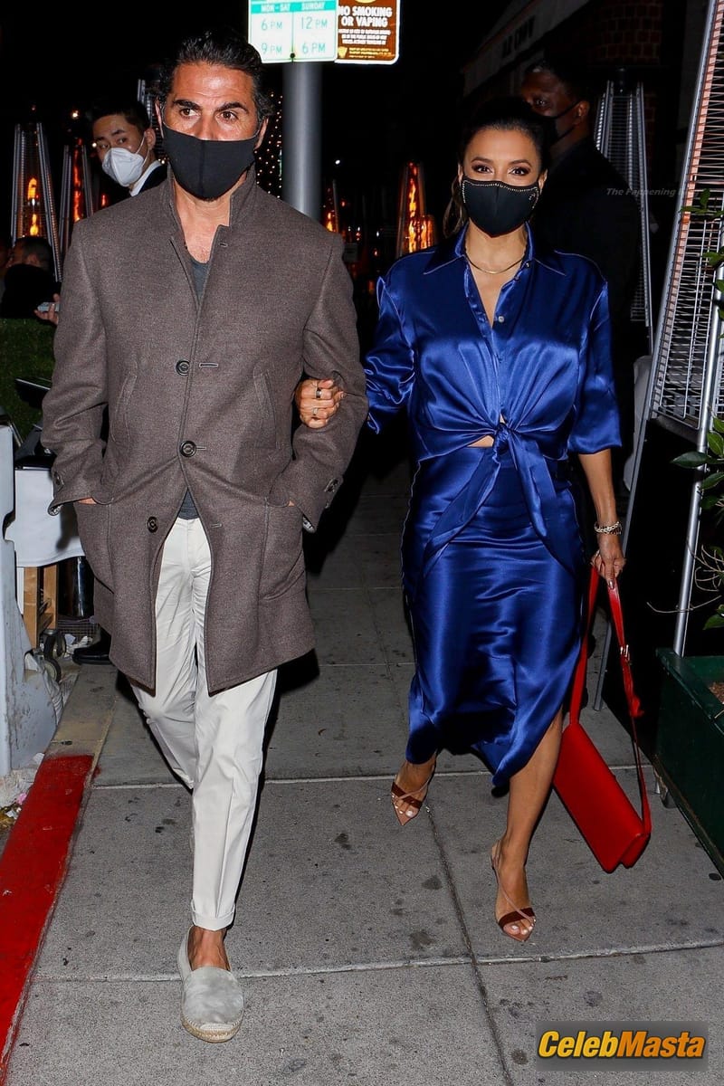 Eva Longoria Sexy Goes Out For Dinner With Jose Baston At Mr Chow In Beverly Hills Photo Gallery photo 2