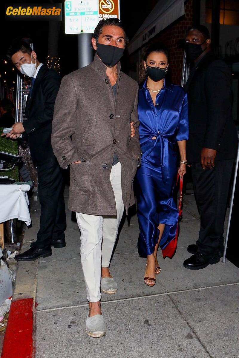 Eva Longoria Sexy Goes Out For Dinner With Jose Baston At Mr Chow In Beverly Hills Photo Gallery photo 3