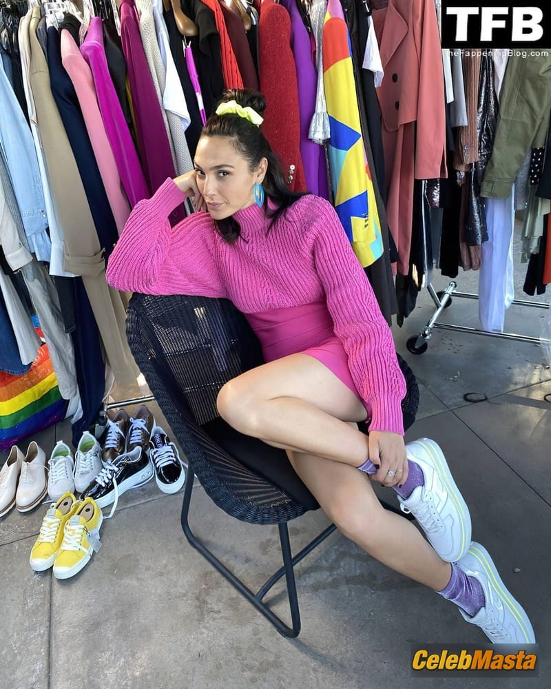 Photo Gallery: Gal Gadot photo 1