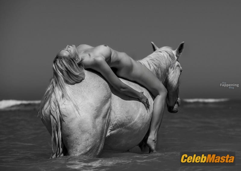 Genevieve Morton Seductive Horse Photoshoot In Paris photo 2