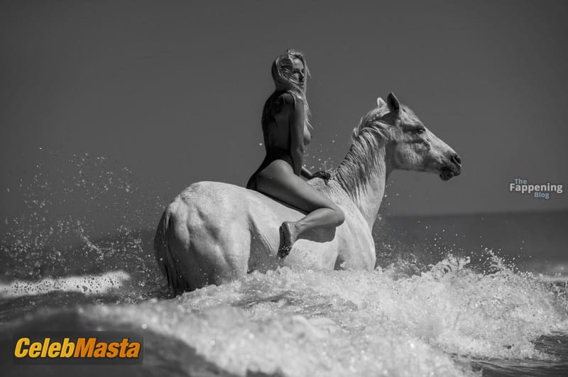 Genevieve Morton Seductive Horse Photoshoot In Paris photo 3