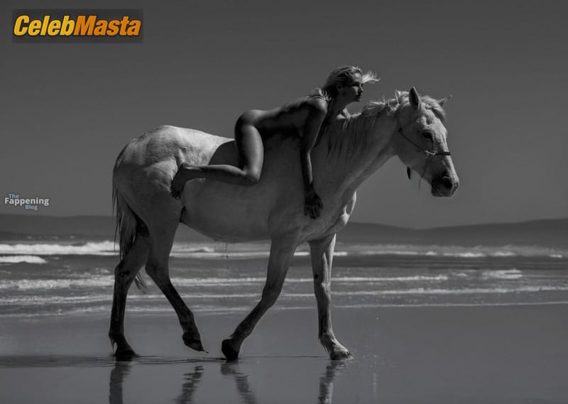 Genevieve Morton Seductive Horse Photoshoot In Paris photo 4
