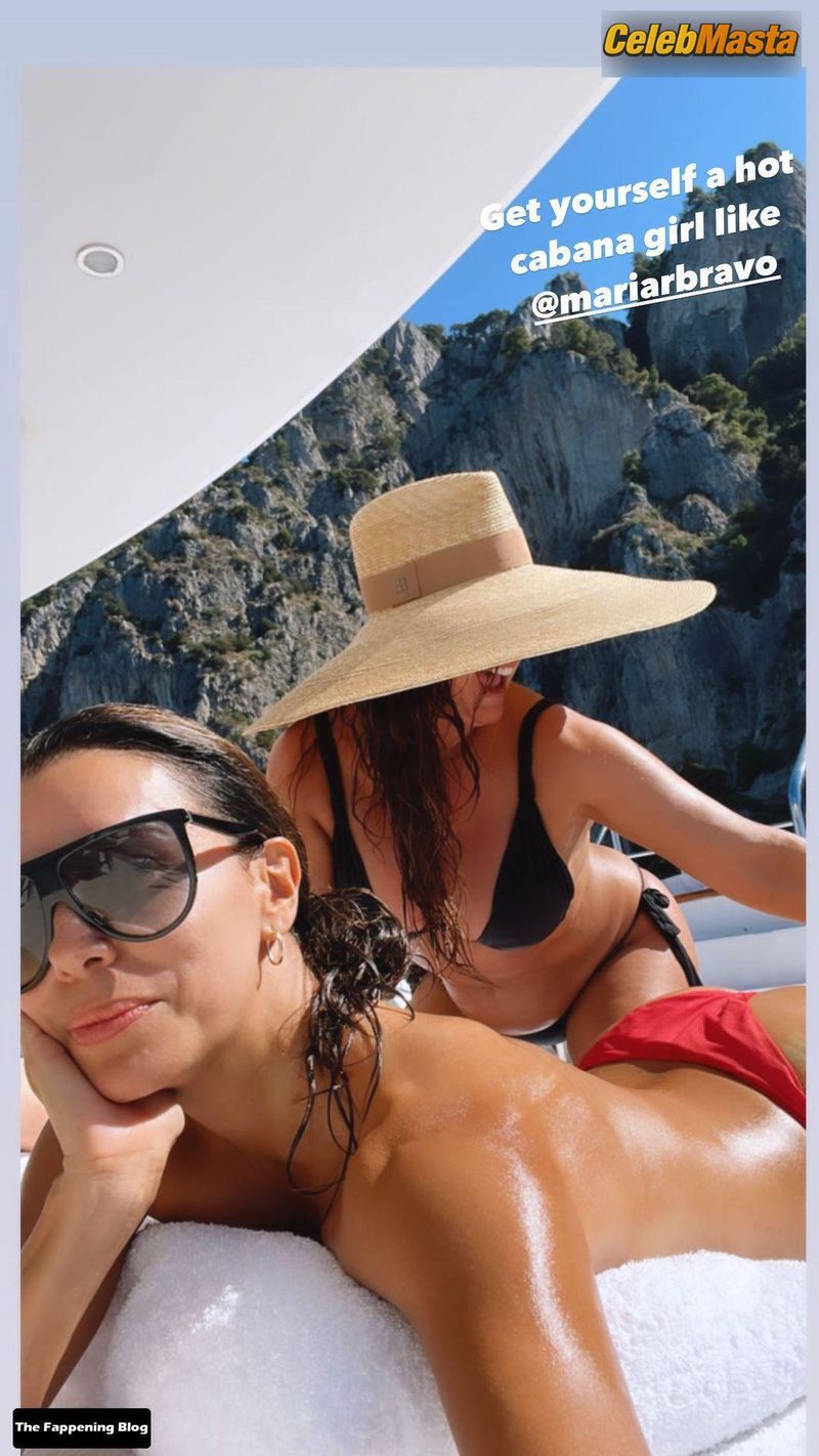 Eva Longoria Sexy Bikini Photos Collection From Various Outings photo 4