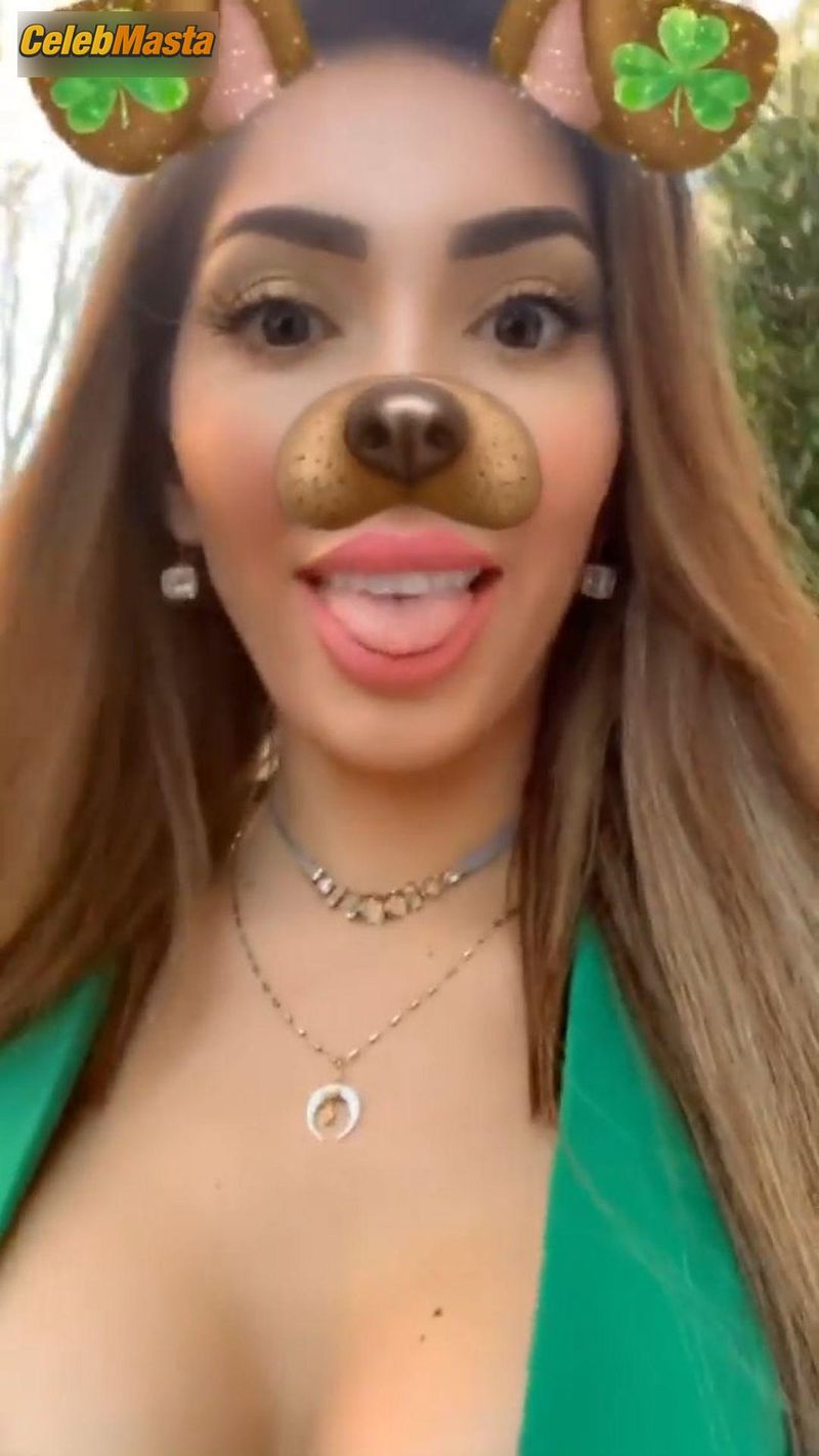 Farrah Abraham Sexy enjoys Saint Patrick’s Day in Los Angeles (17.03.2019) Photo Gallery photo 2