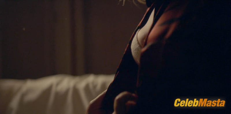 Emilia Fox Scene Photos Gallery from Silent Witness photo 1