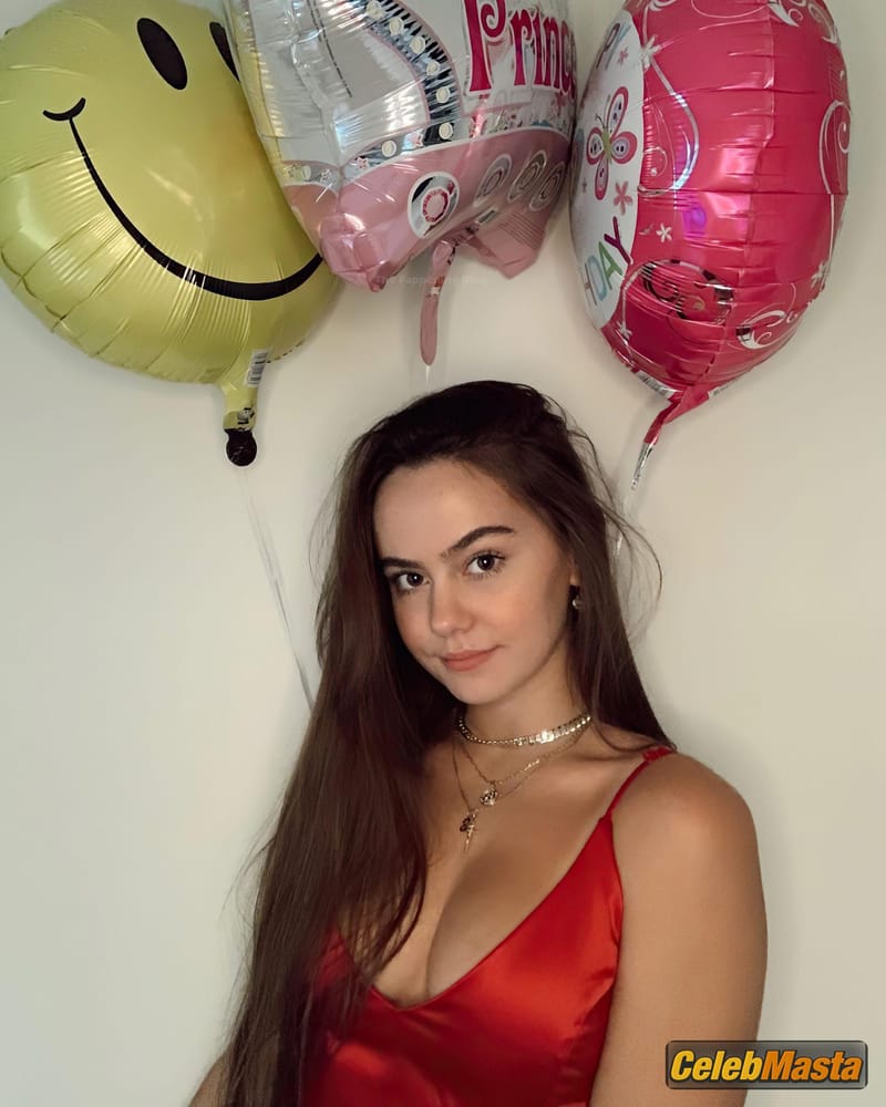 Spencer Barbosa Pics: Celebrating Her 18th Birthday On Instagram photo 3