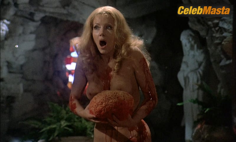 Photo Gallery: Ingrid Pitt in Countess Dracula photo 3