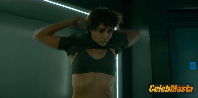 Niamh Algar Scene Photos Gallery from Raised By Wolves photo 4