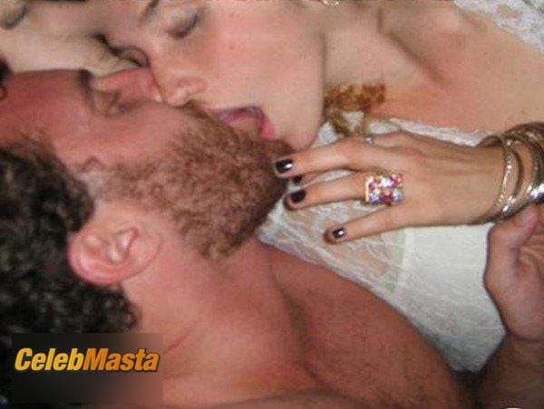 Kesha Photos: Sex Photos photo 4