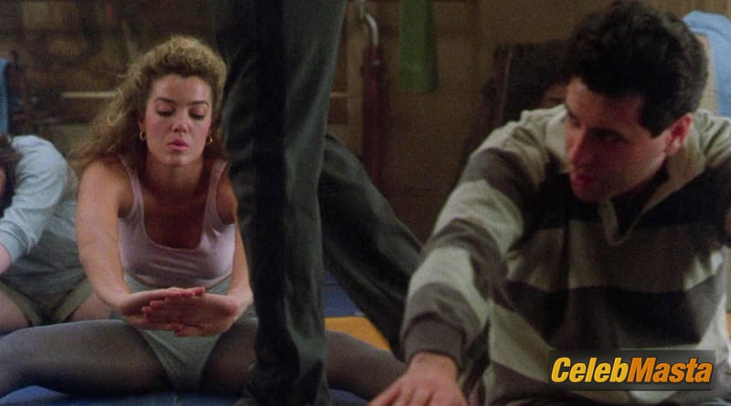 Claudia Christian Scene Photos Gallery from Clean And Sober photo 2