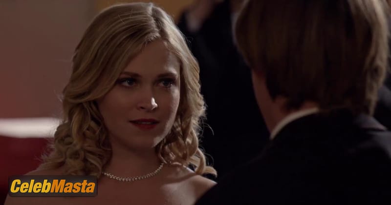 Eliza Taylor Photo Set from Christmas Inheritance photo 1
