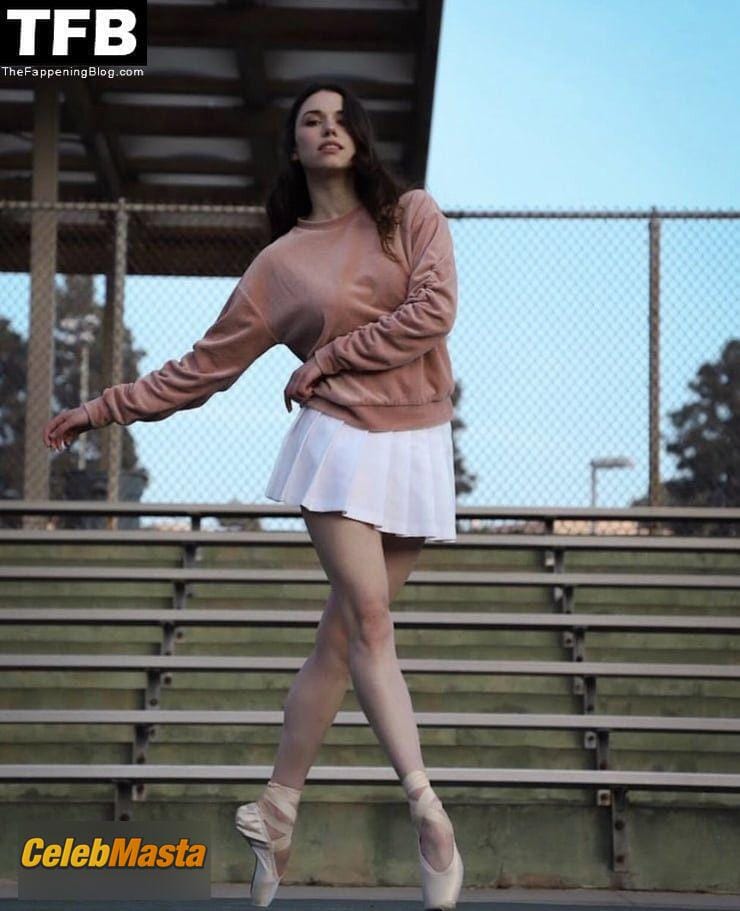 Photo Gallery: Grace Fulton Sexy And Hot Photos Collection photo 2