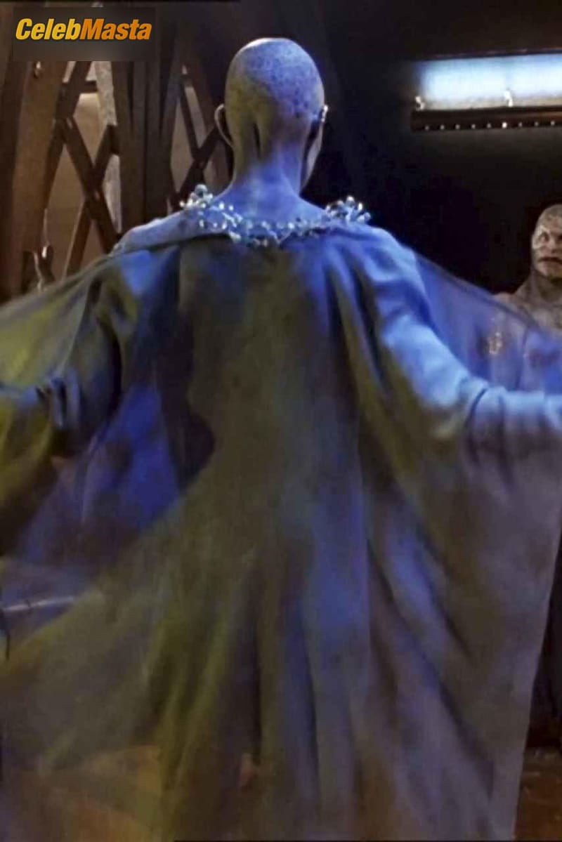Virginia Hey Photos from Farscape photo 3