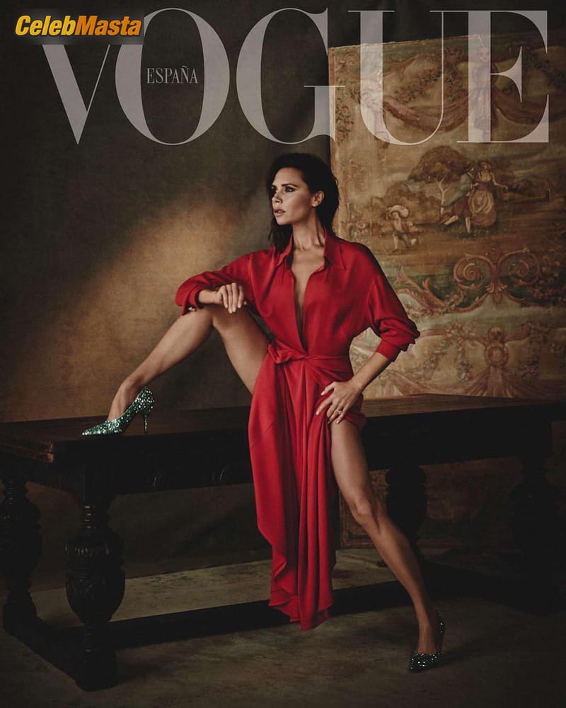 Photo Gallery: Victoria Beckham Sexy Shows Her Beautiful Legs On Vogue Spain photo 3