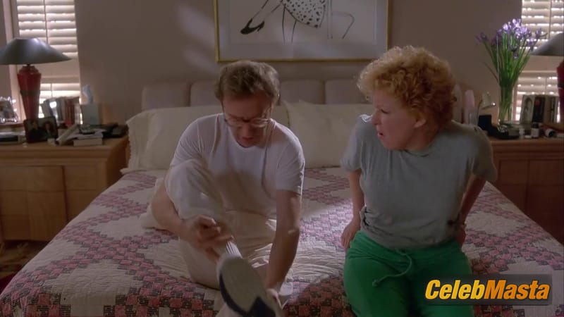 Photo Gallery: Bette Midler in Scenes From A Mall photo 4