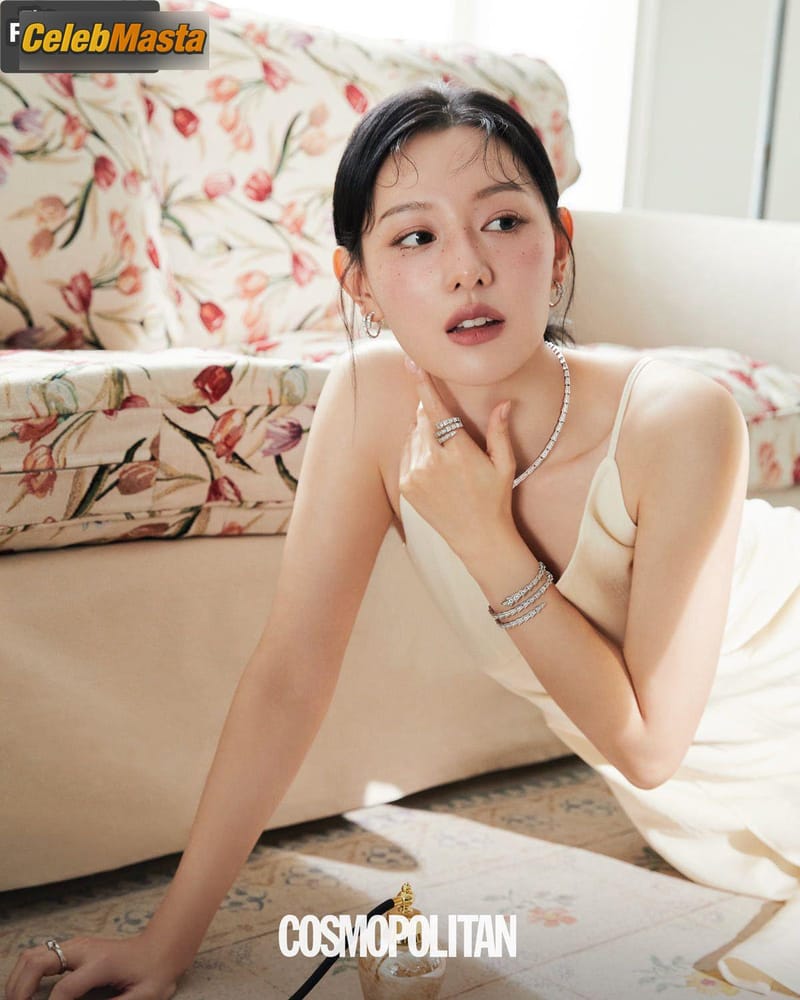 Kim Ji-Won Gallery: Sexy And Beautiful Photos Collection photo 1