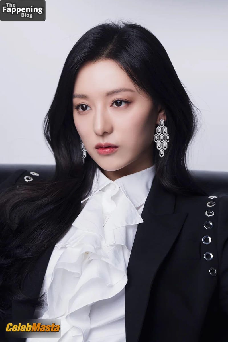 Kim Ji-Won Gallery: Sexy And Beautiful Photos Collection photo 4