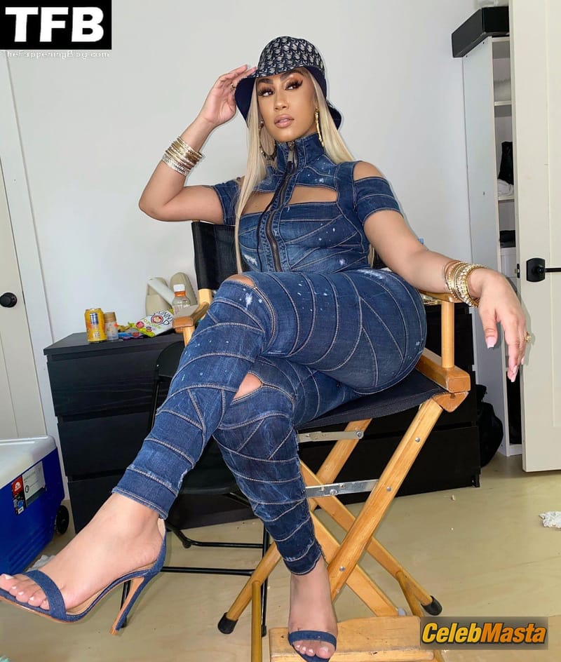 Queen Naija Pics: Sexy Photos Collection From Various Social Events photo 4