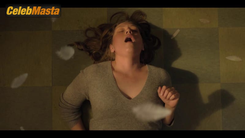 Merritt Wever Photos from Roar photo 2