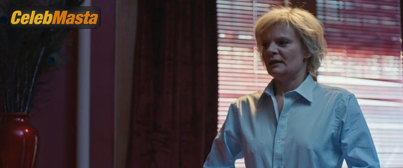 Martha Plimpton Photo Collection from Hello Again photo 2
