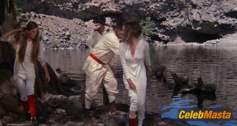 Amanda Plummer Photo Collection from Cattle Annie And Little Britches photo 4