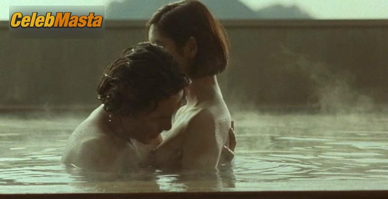 Hitomi Kuroki Scene Photos Gallery from Paradise Lost photo 1