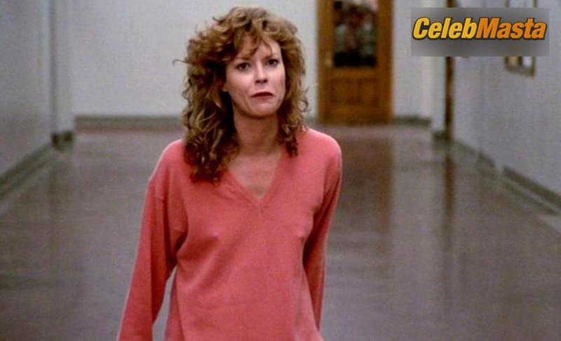 Photo Gallery: Jobeth Williams in Teachers photo 2
