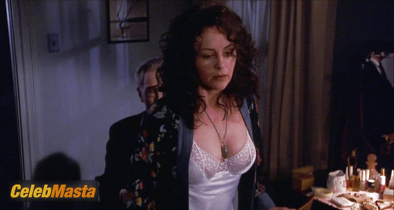 Bonnie Bedelia Photos from Needful Things photo 3