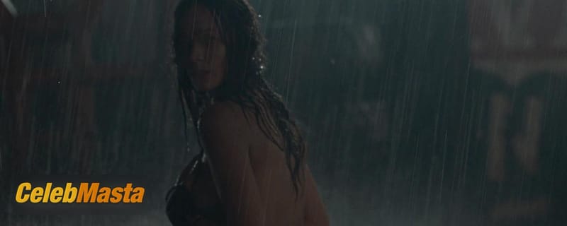 Moon Bloodgood Photos from Terminator Salvation (2009) photo 2