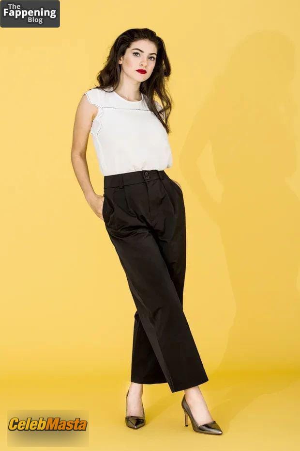 Ella Rubin Photos: Sexy Photos Collection photo 4