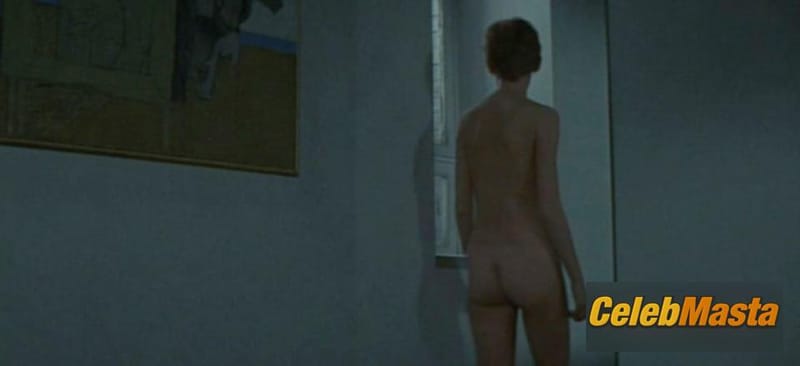 Photo Gallery: Mia Farrow in John And Mary photo 1