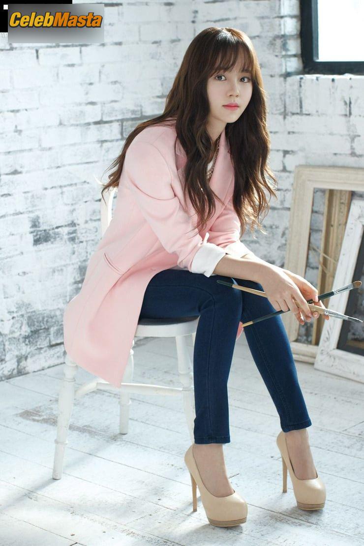 Kim So-hyun in Kim So Hyun Sexy Photos Collection