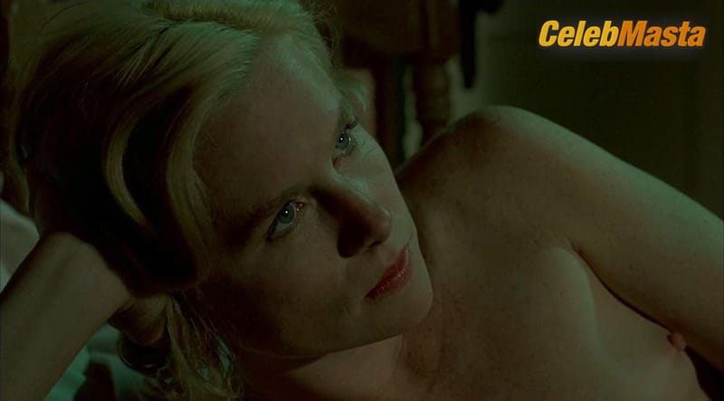 Amy Madigan in Alamo Bay