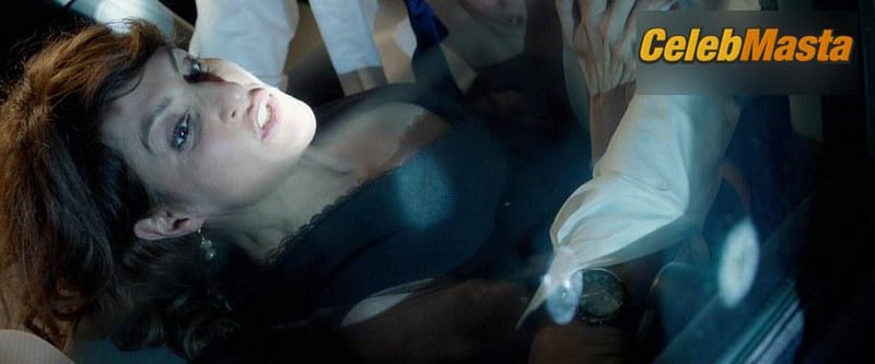 Nia Vardalos in My Big Fat Greek Wedding 2