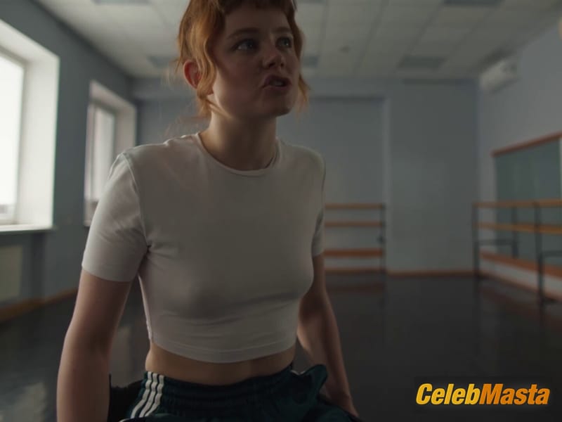 Mila Ershova in Vstat Na Nogi